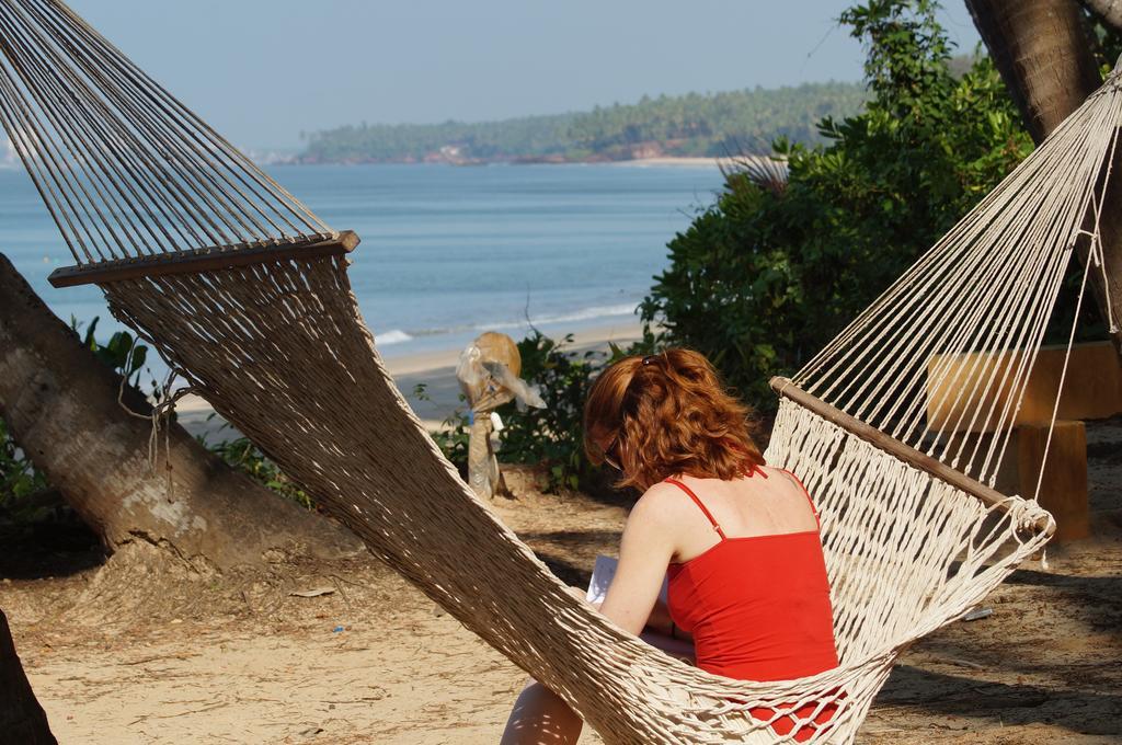 Chera Rocks Beach House Hotel Thottada Cameră foto