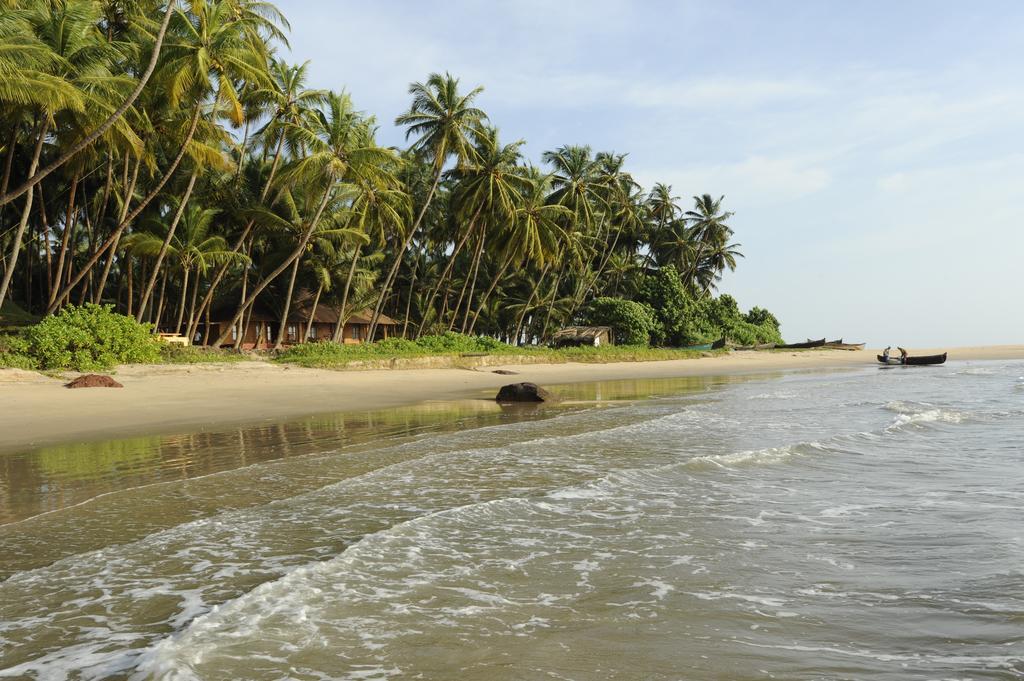 Chera Rocks Beach House Hotel Thottada Exterior foto